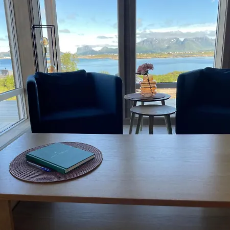 Lofotenholidays, - New 2022- 1-8 Guests *