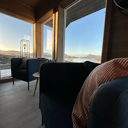Lofotenholidays, - New 2022- 1-8 Guests